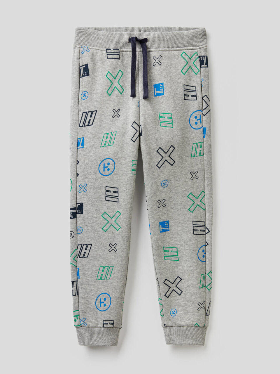 Pantalones de felpa con estampado fantasía image number 1