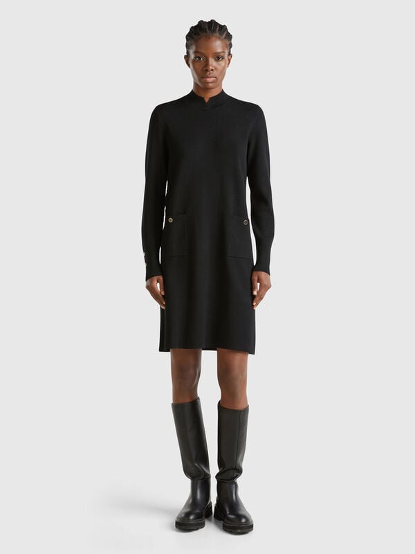 Vestido de punto con cuello alto Mujer