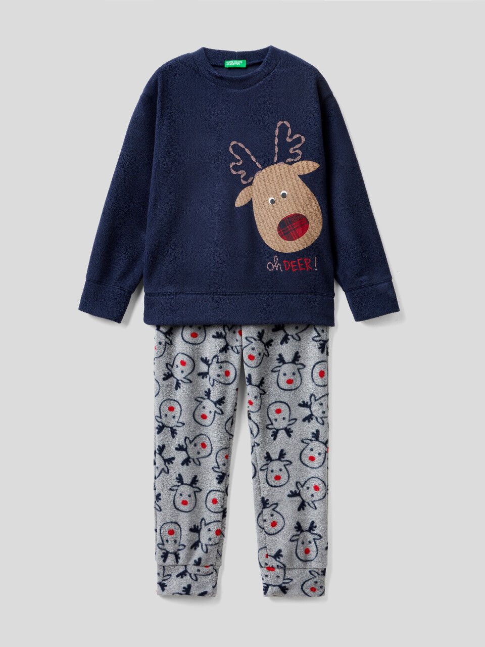 Pijama de reno de tejido polar cálido