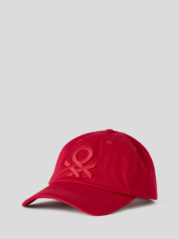 Gorra roja con logotipo bordado Hombre