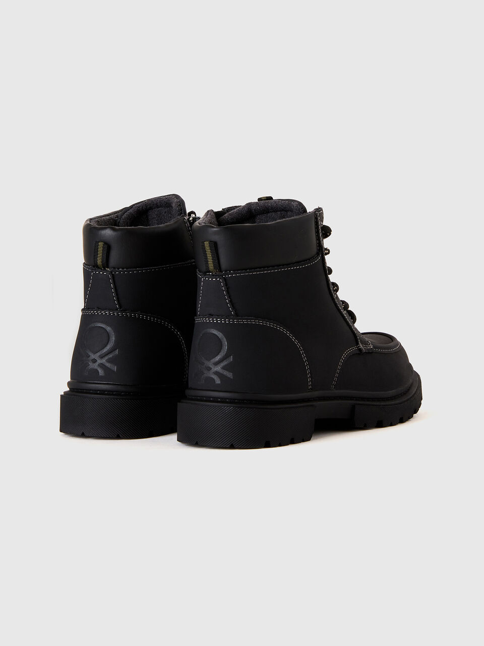 BOOT Niño image number null