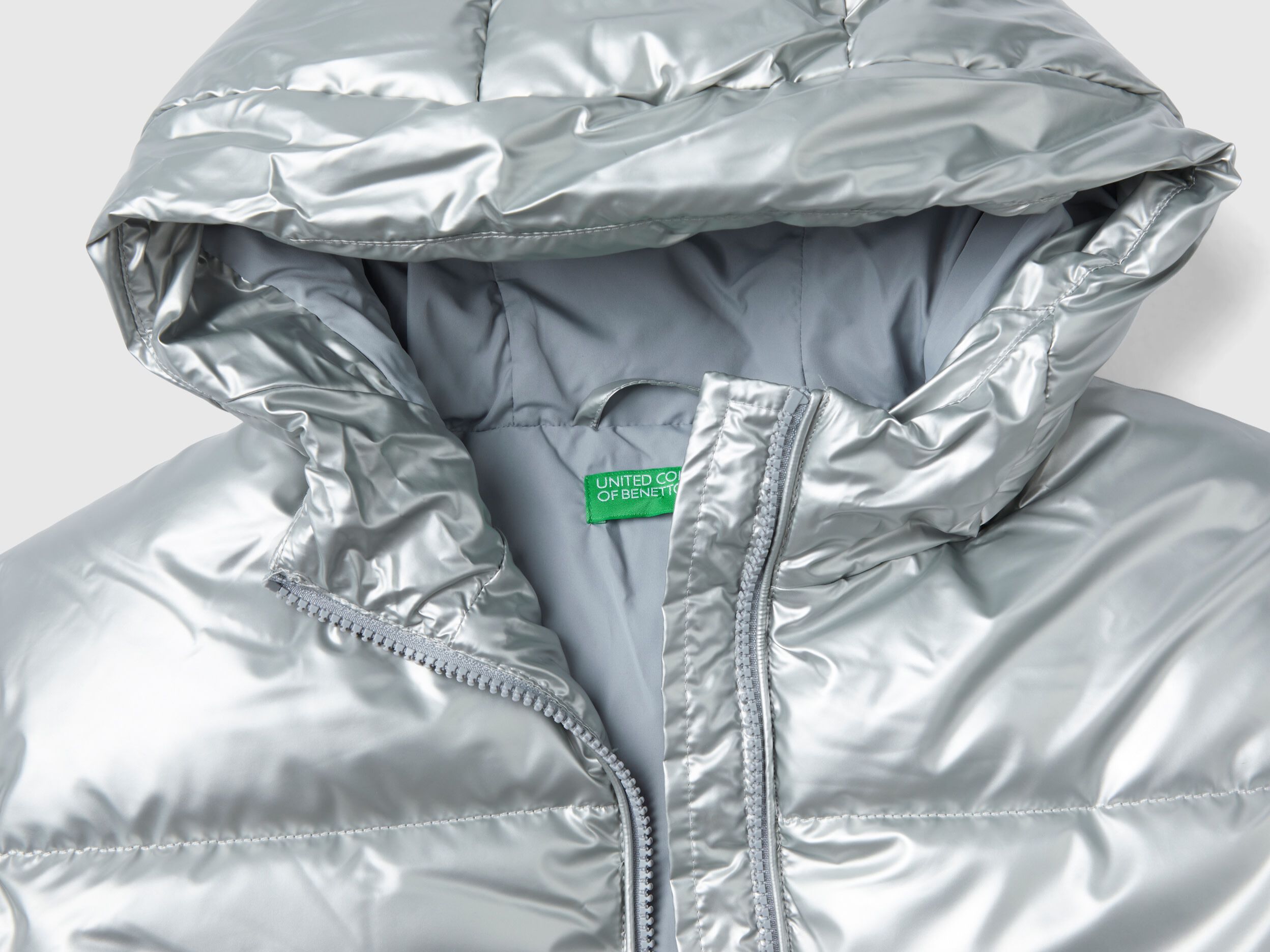 Plumifero color plata clearance