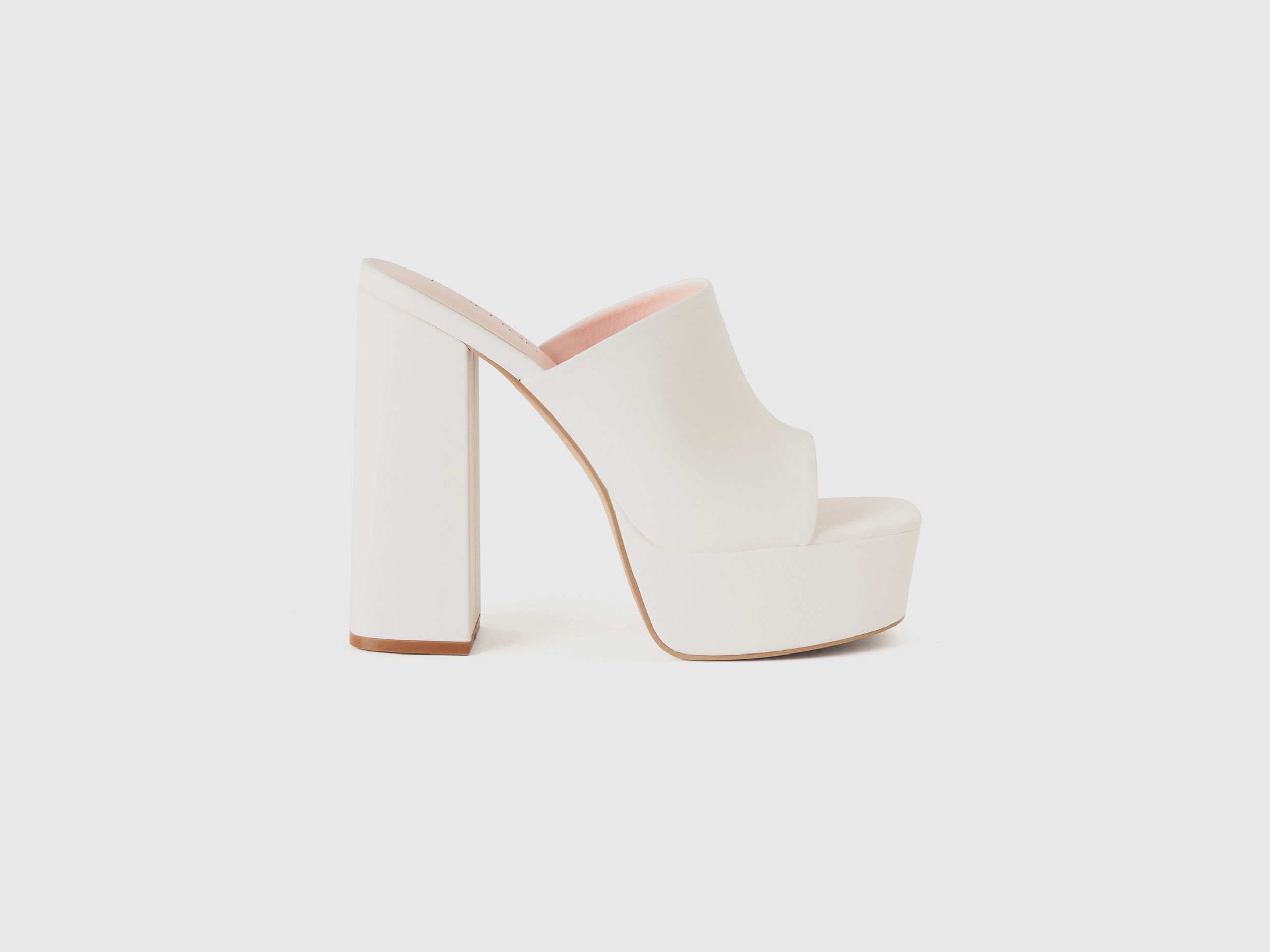 Zuecos blancos discount