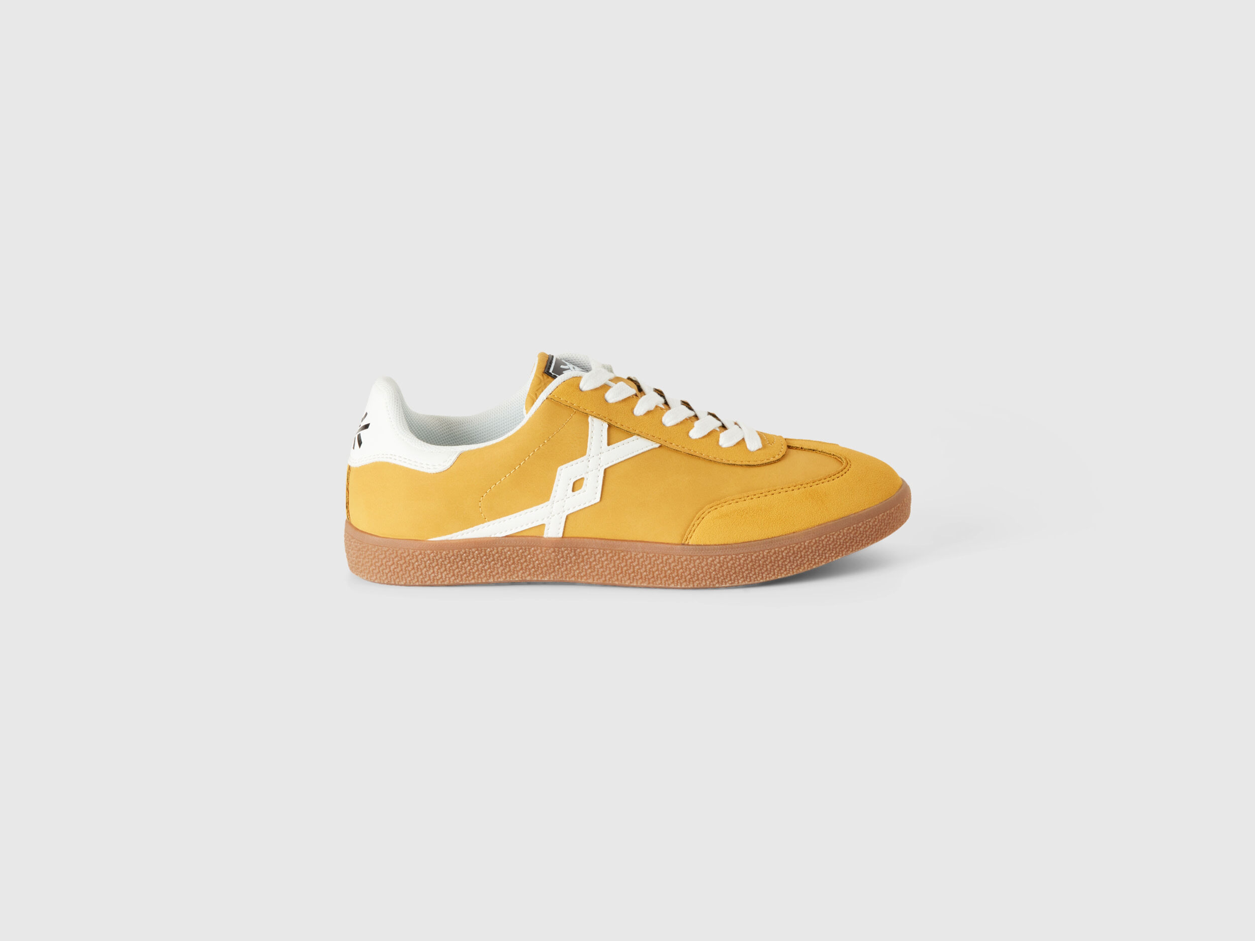 Tenis amarillo mostaza deals