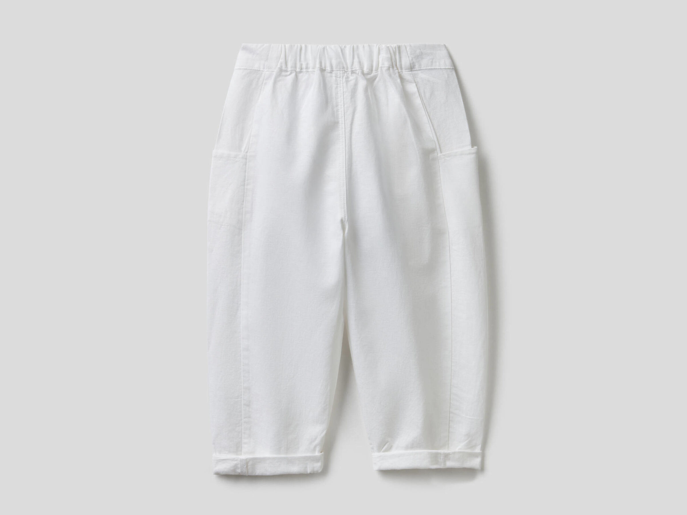 Pantalón de lino mixto image number null