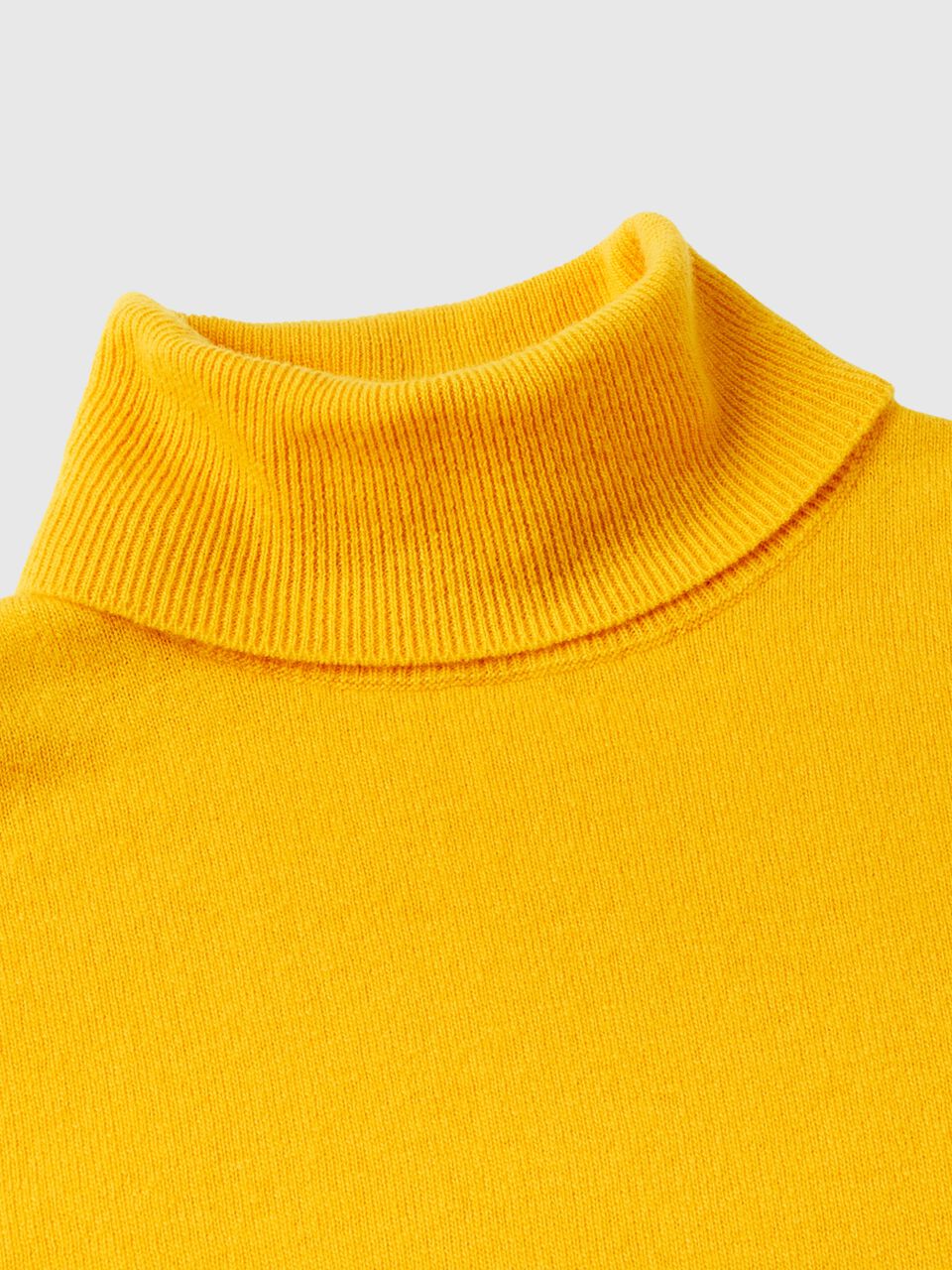 TURTLE NECK SWEATER Mujer image number null