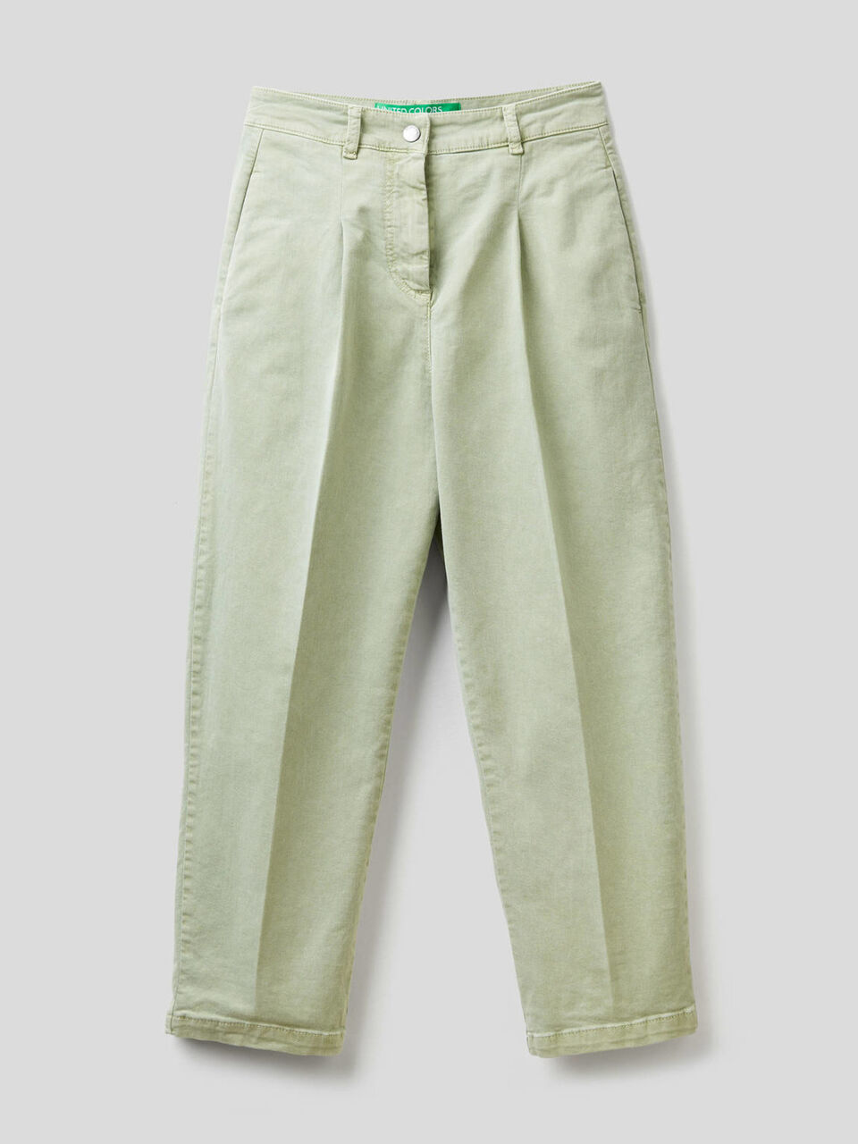 Pantalón de corte zanahoria con pliegues image number 1