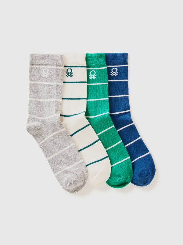Cuatro pares de calcetines estampados Niño