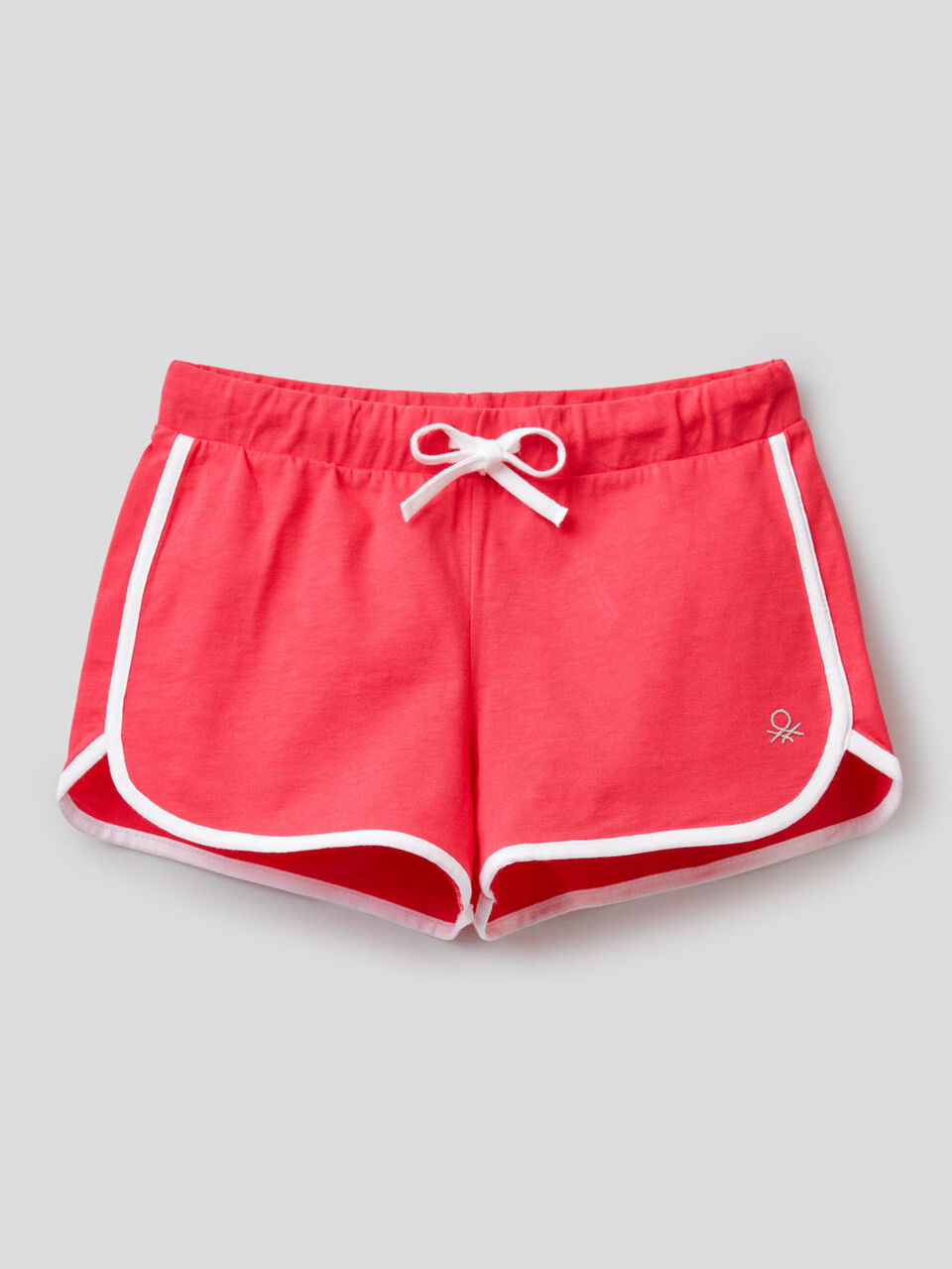 Pantalón corto deportivo de 100 % algodón image number 1