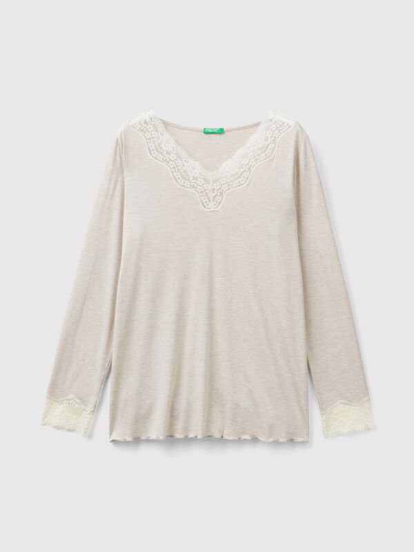 Camiseta con detalle de encaje Mujer