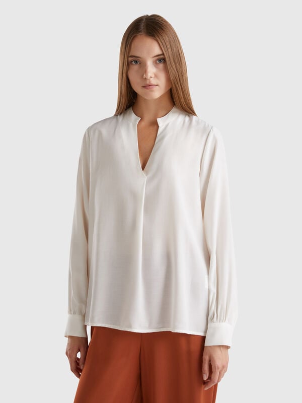 Camisa con cuello tunecino Mujer