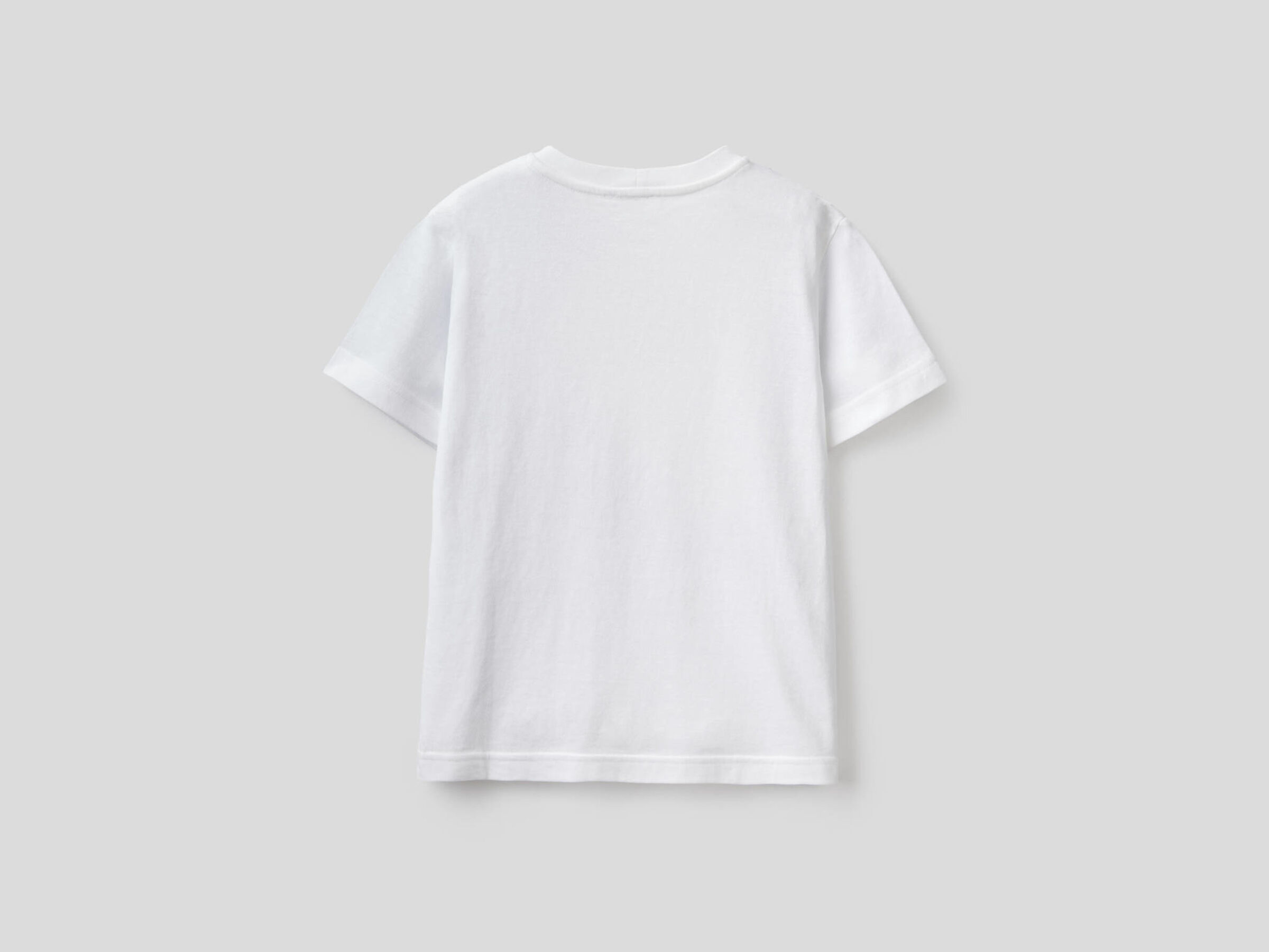 Camiseta con inserción de rejilla estampada image number null