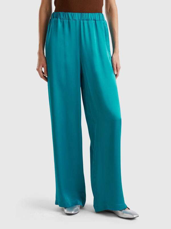Pantalón amplio de 100 % viscosa Pantalón amplio de 100 % viscosa Mujer