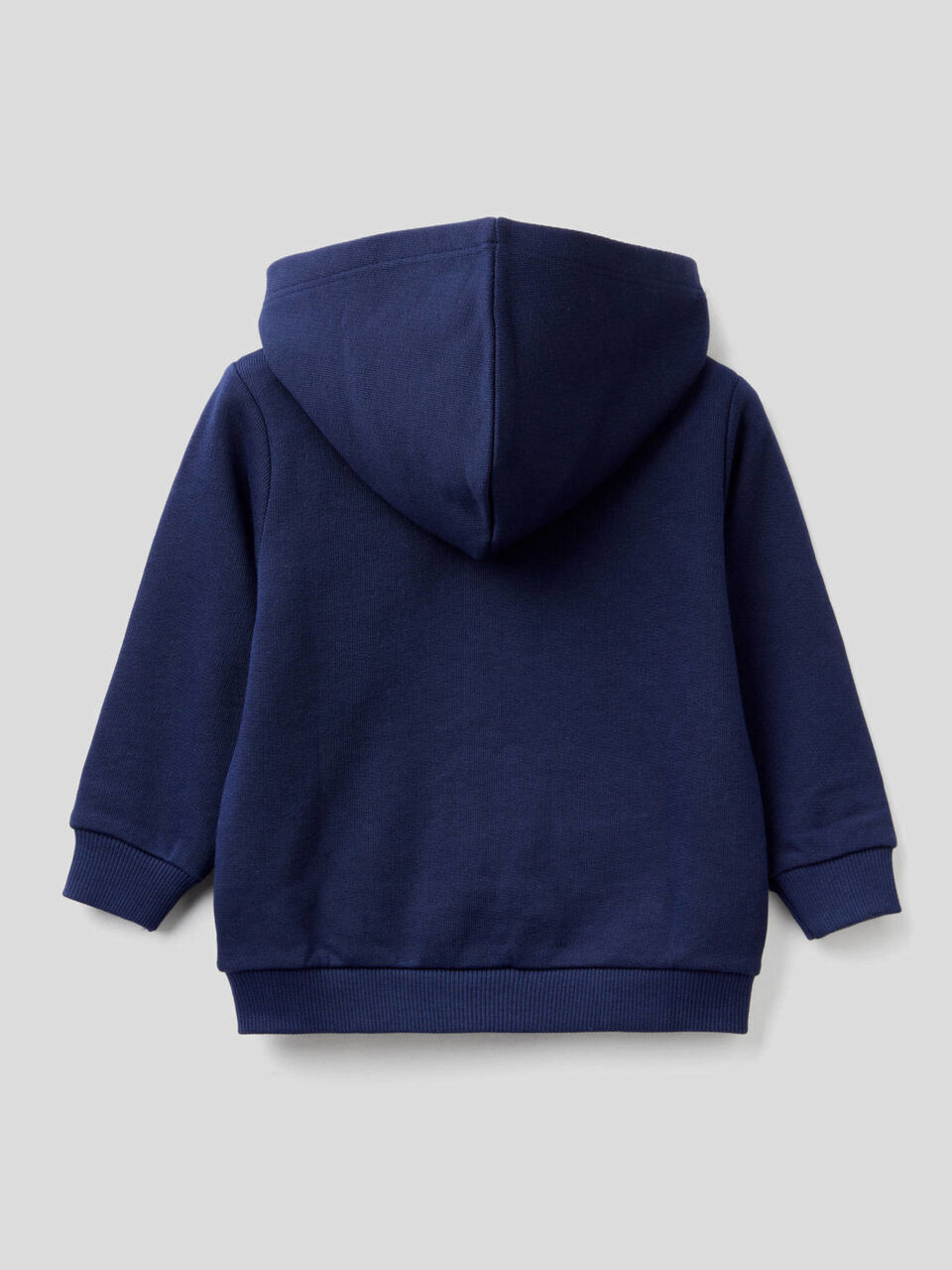 Sudadera con cremallera y capucha image number 2