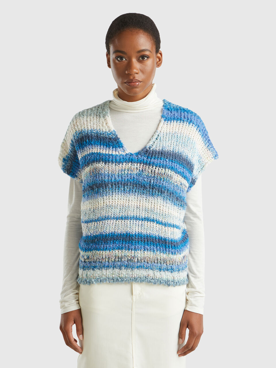 S/L V NECK SWEATER Mujer image number null