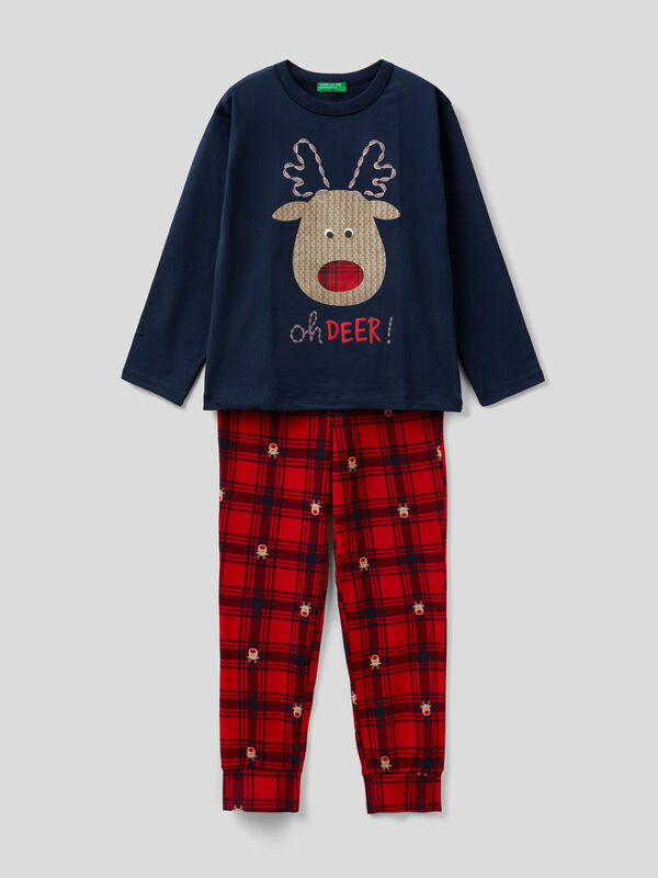 Pijama cálido con estampado de renos Niño