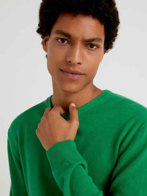Jersey de cuello redondo verde de pura lana merina Hombre