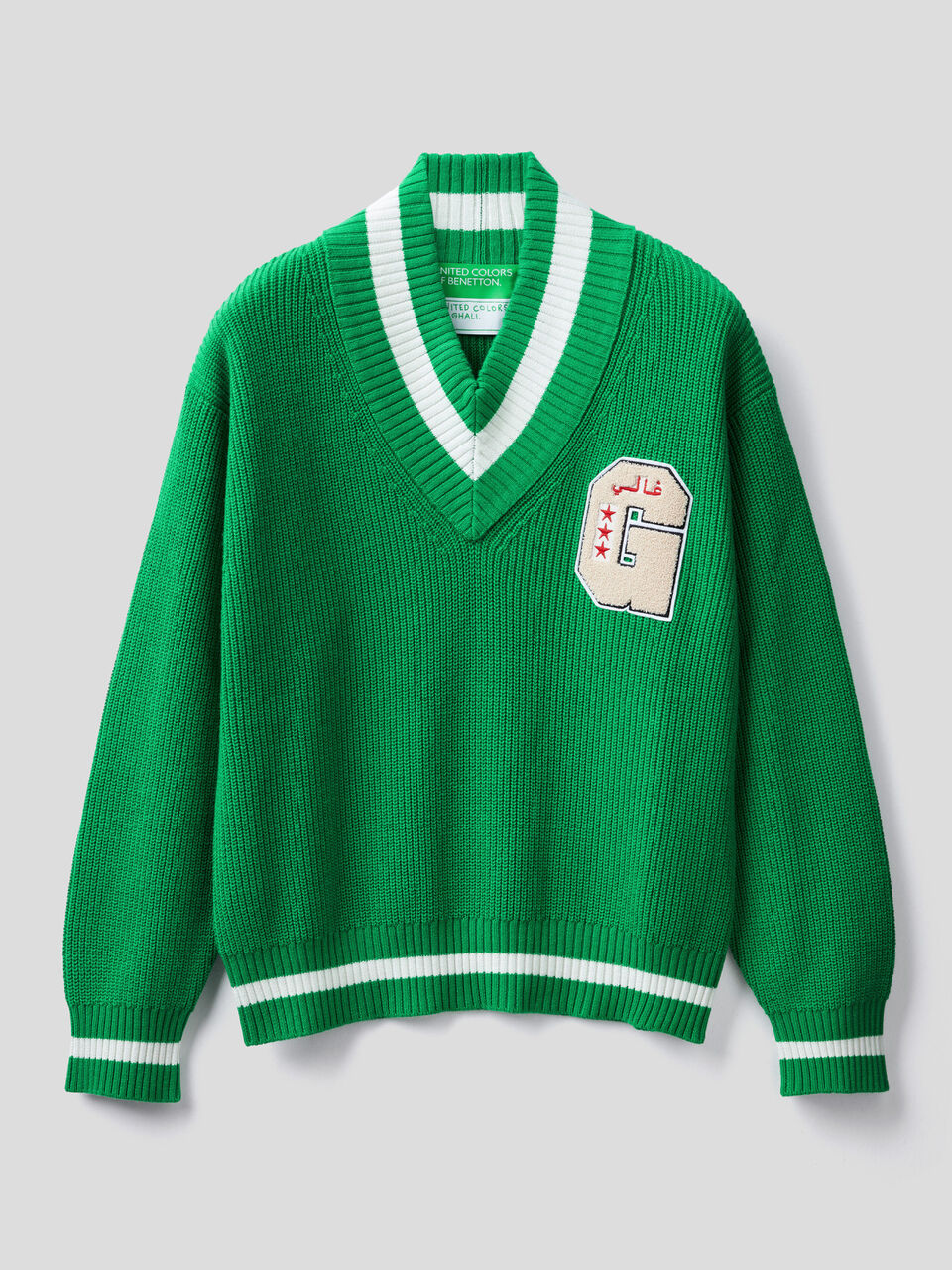 Jersey con escote de pico y parche by Ghali image number 1