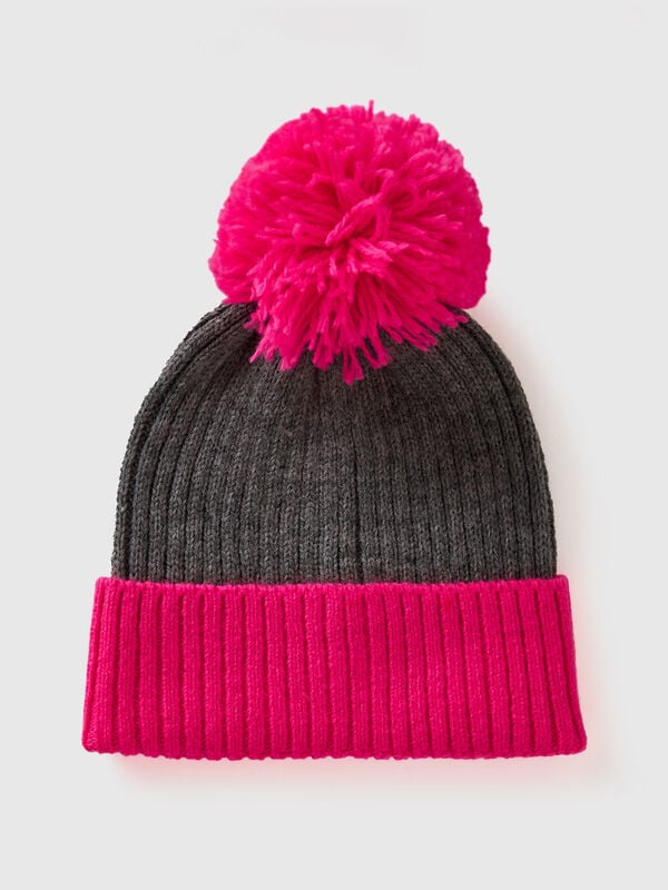 Gorro con detalles rosa flúor Mujer