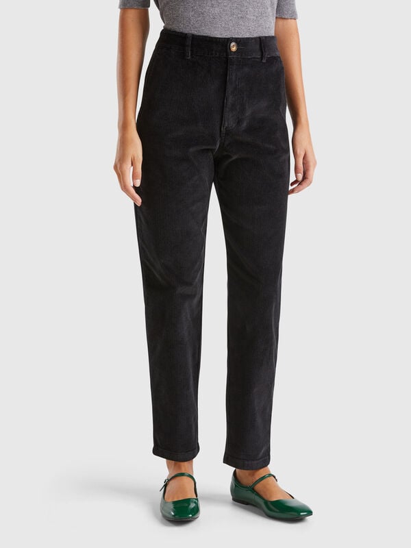 Pantalón holgado de pana Pantalón holgado de pana Mujer
