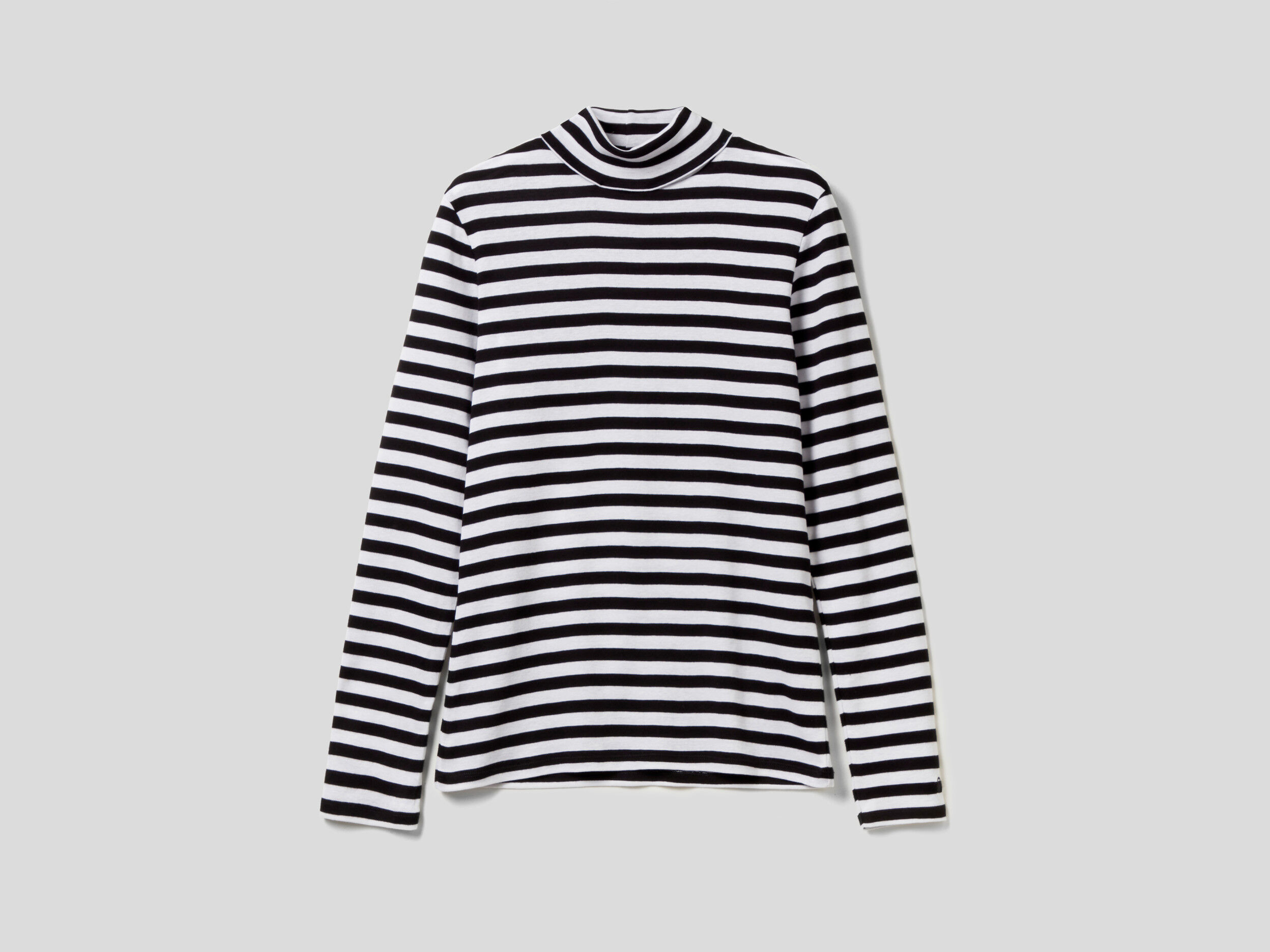 Camiseta de rayas con cuello alto Negro Benetton