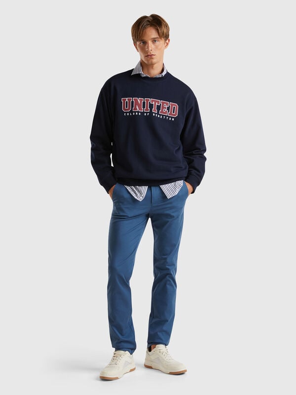 Chinos slim fit de algodón elástico Chinos slim fit de algodón elástico Hombre