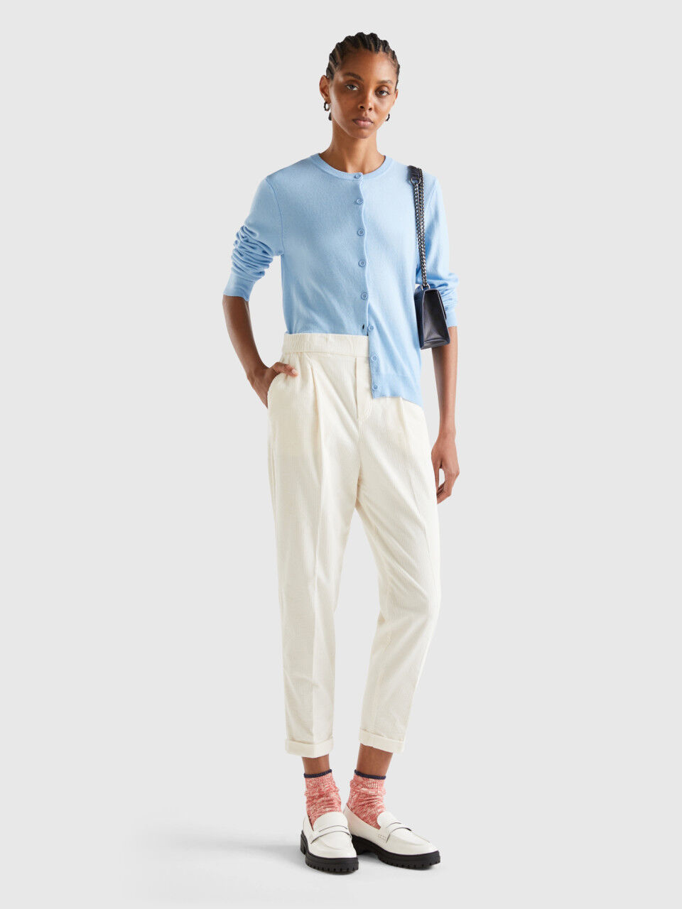 Pantalones chinos top vaqueros mujer