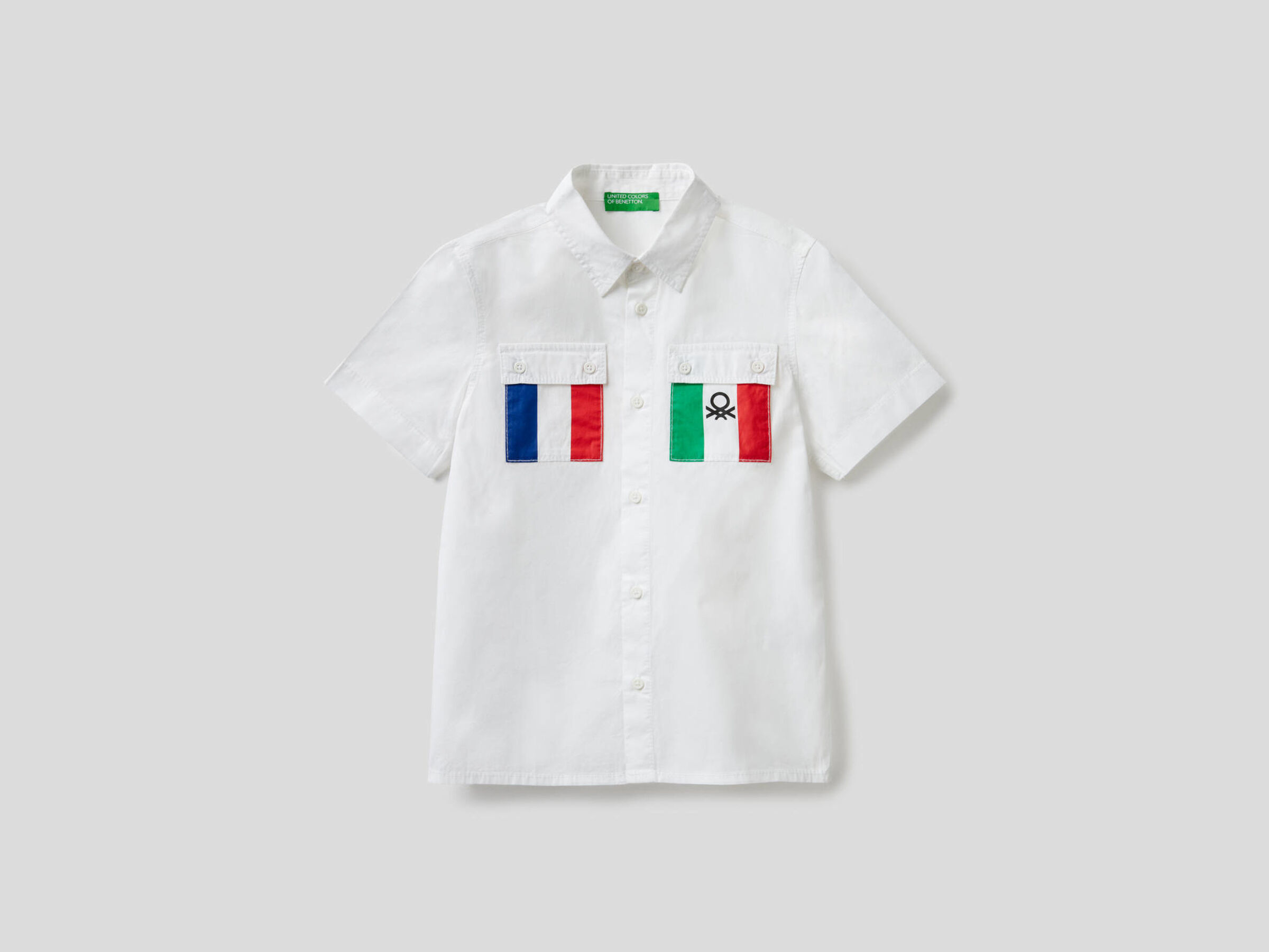 Camisa con bolsillos bandera image number null