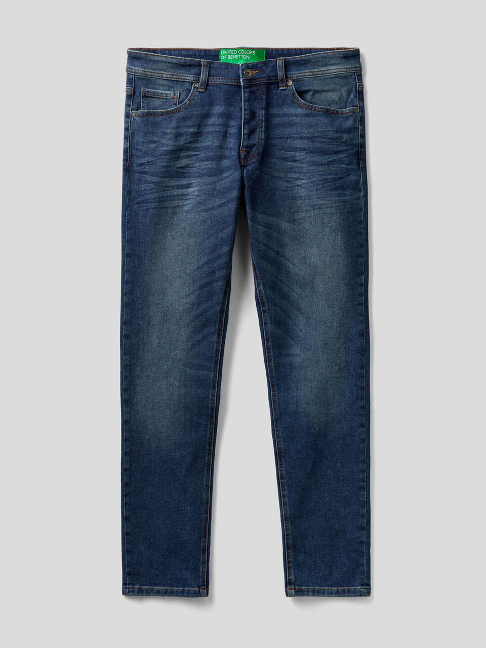 Vaqueros slim fit con cinco bolsillos image number 1