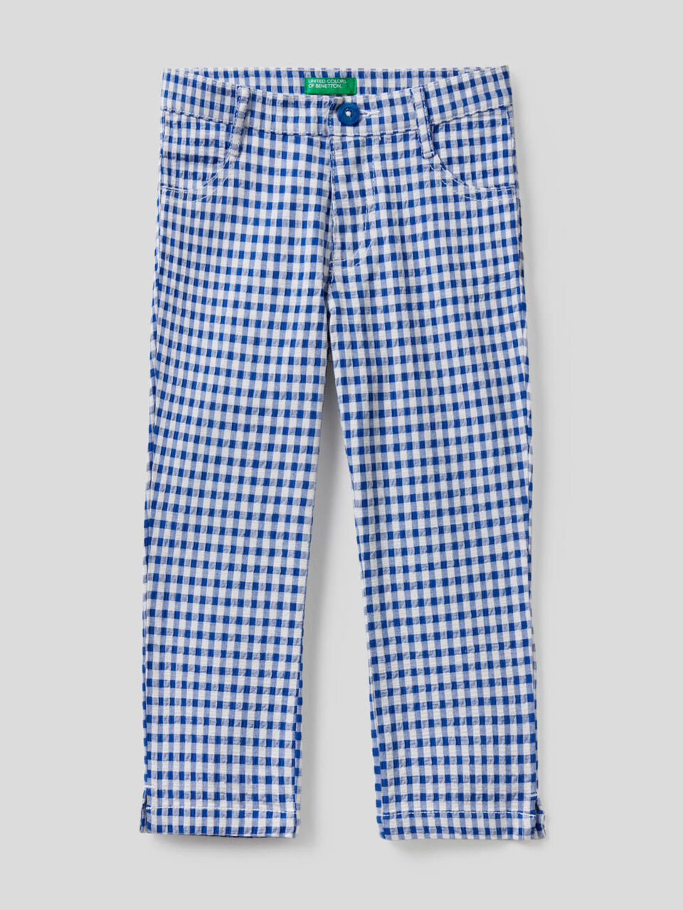 Pantalón cropped de cuadros image number 1