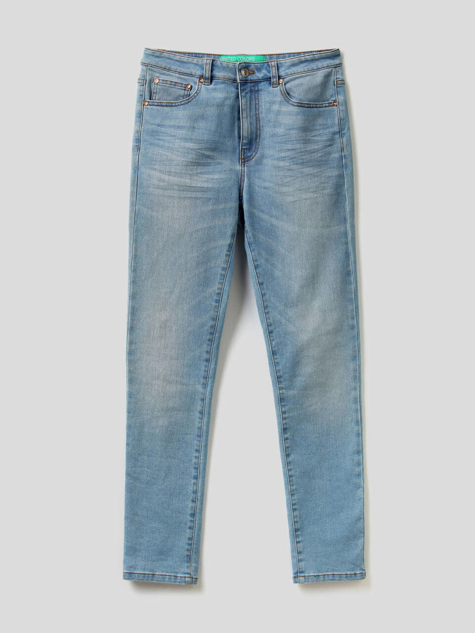Vaqueros pitillo en denim de algodón elástico image number 1