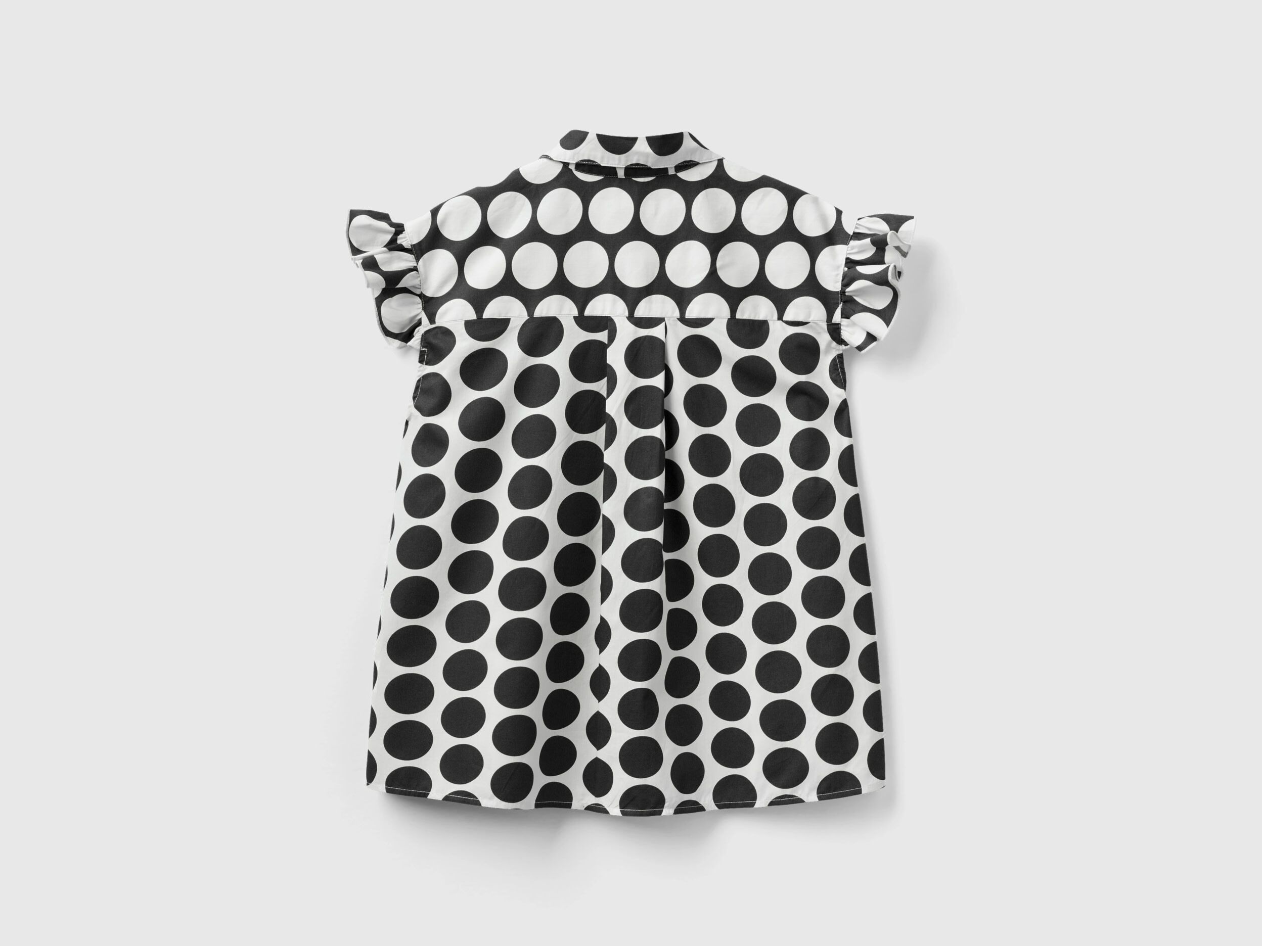 Camisa de lunares blanco y negro outlet