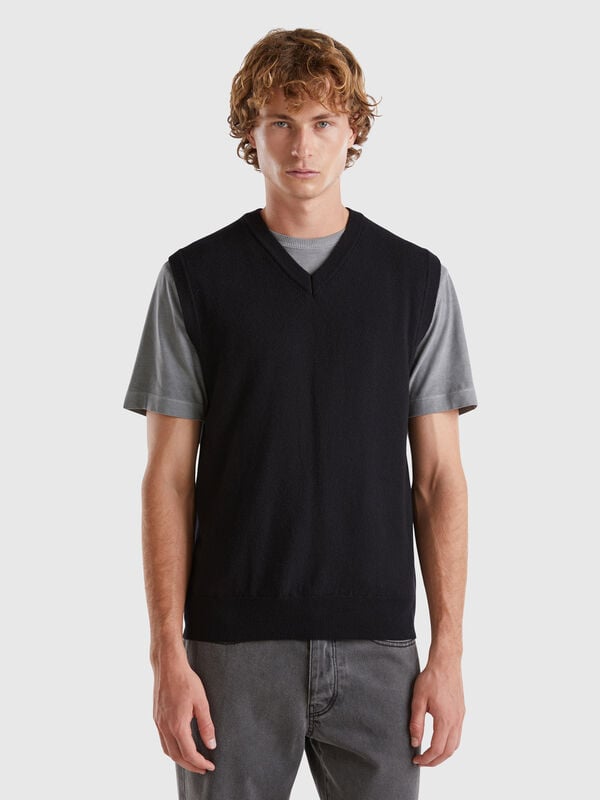 Chaleco negro de pura lana merina Hombre