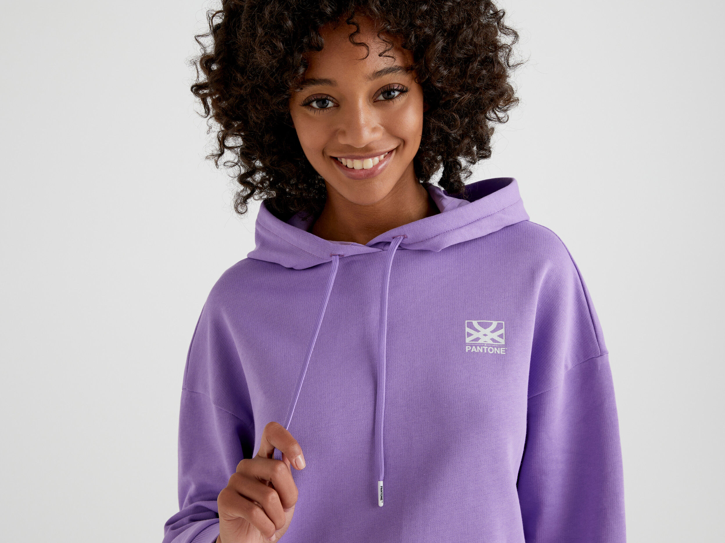 Sudadera lila BenettonxPantone con capucha Lila Benetton