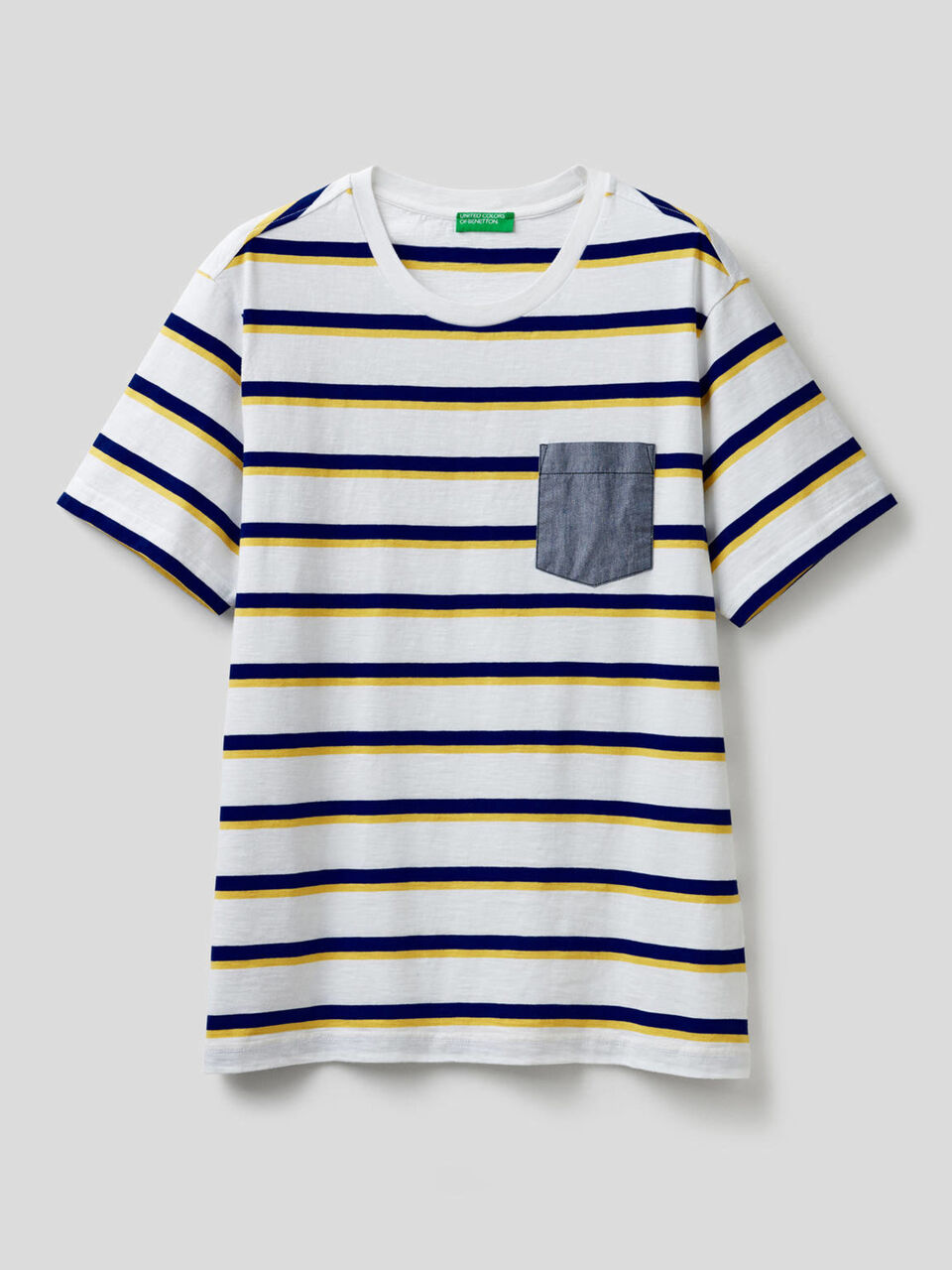 Camiseta de rayas con bolsillo en contraste image number 1