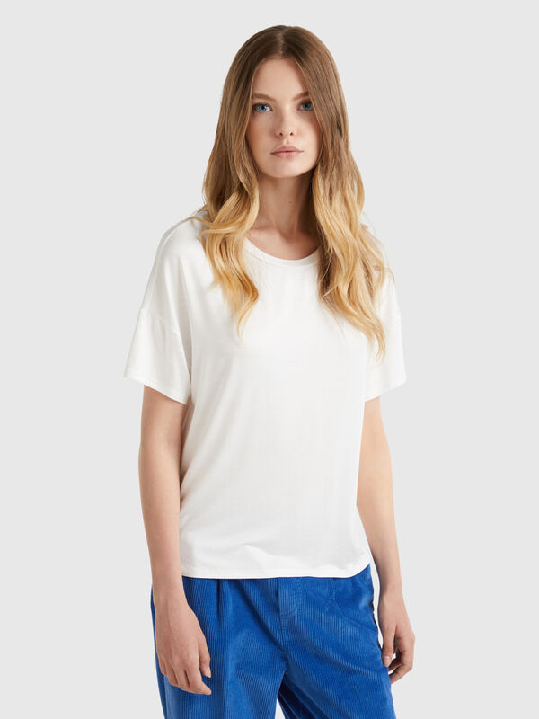 Camiseta de viscosa sostenible elástica Mujer