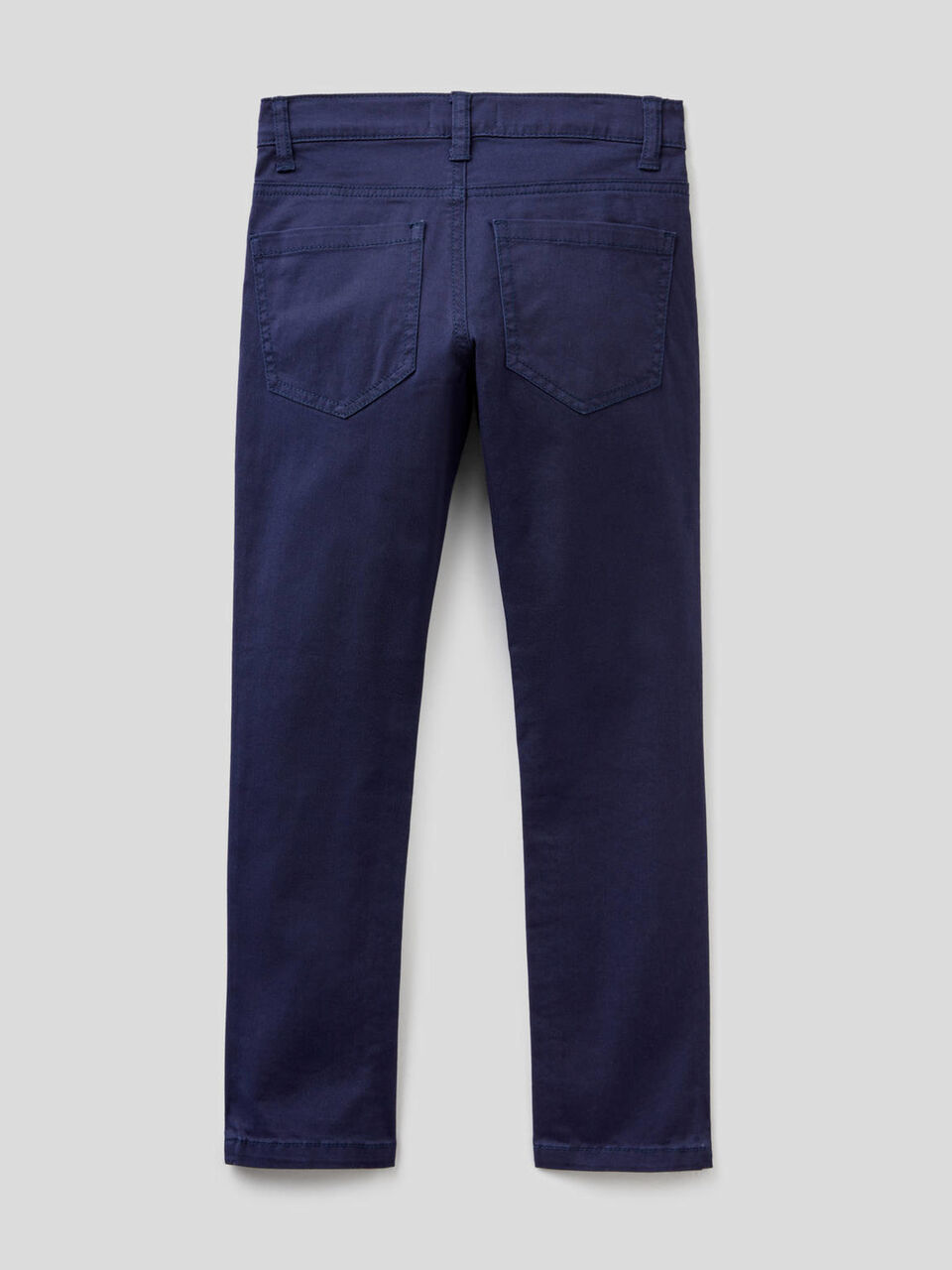Pantalón ceñido con cinco bolsillos image number null