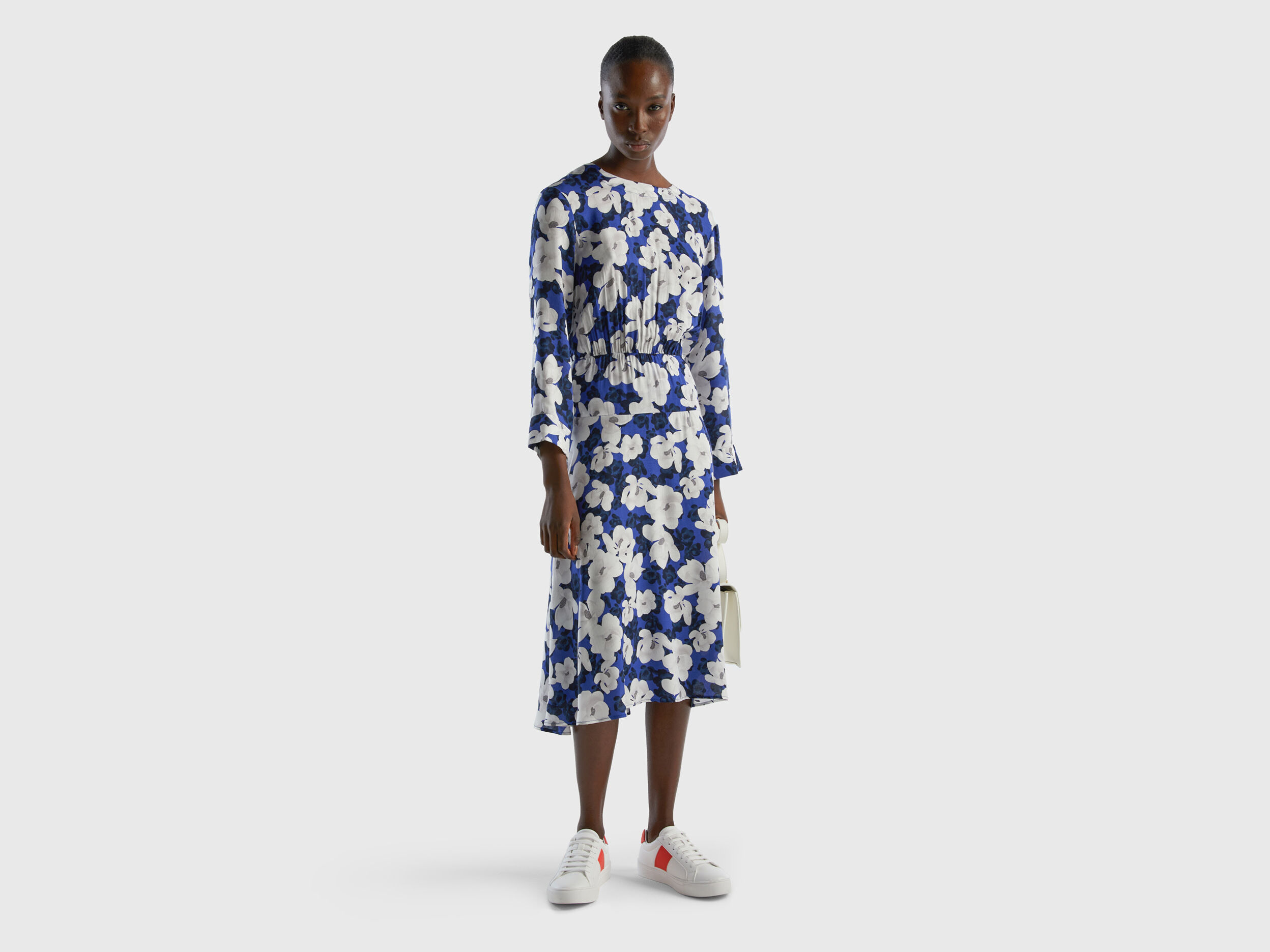 Vestido fluido floral top