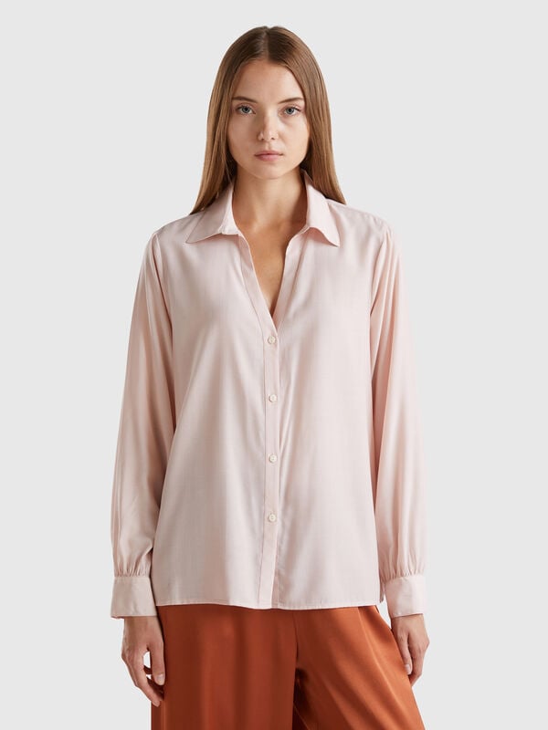 Camisa con escote de pico Mujer
