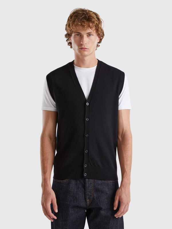 Chaleco negro en pura lana merina Hombre