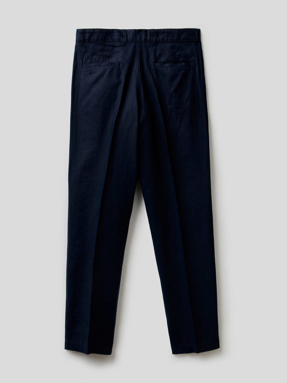 Pantalones chinos de puro lino image number null