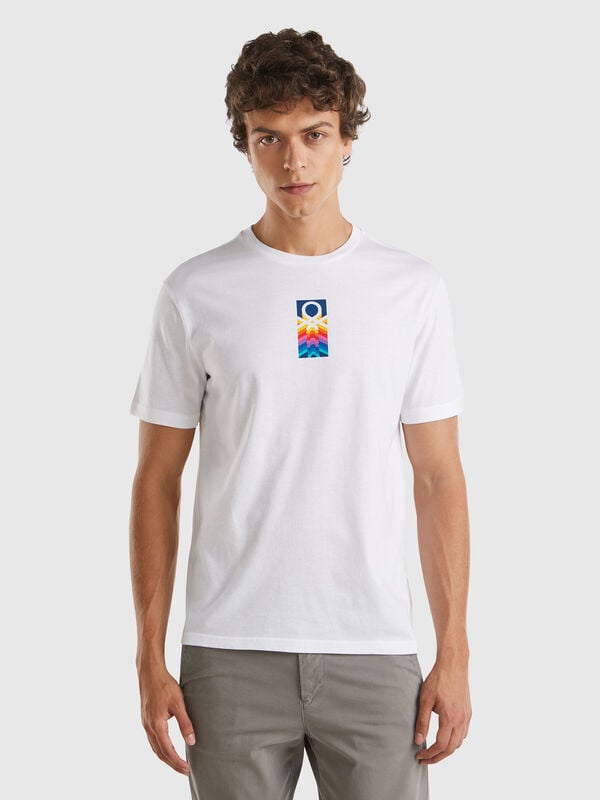 Camiseta blanca de algodón orgánico con logotipo multicolor Hombre