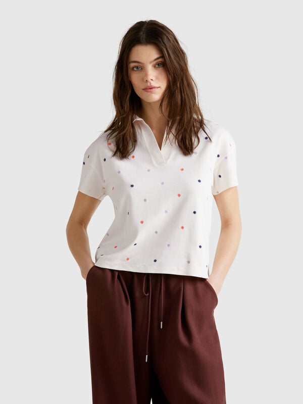 Polo con bordado de flores Mujer