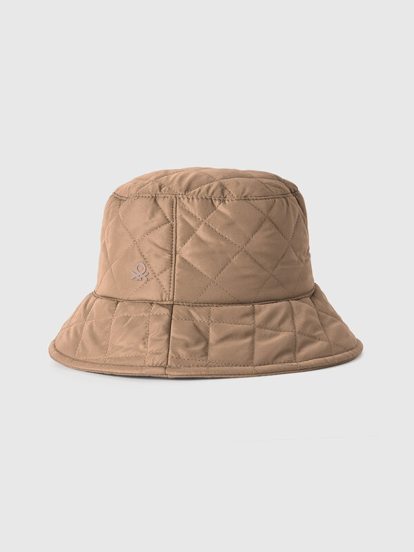 Gorro acolchado de estilo pescador Mujer