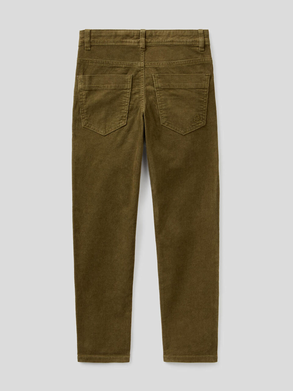 Pantalón slim fit de pana elástica image number 2