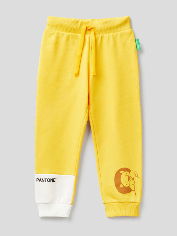 Pantalón amarillo de felpa BenettonxPantone™ Niño