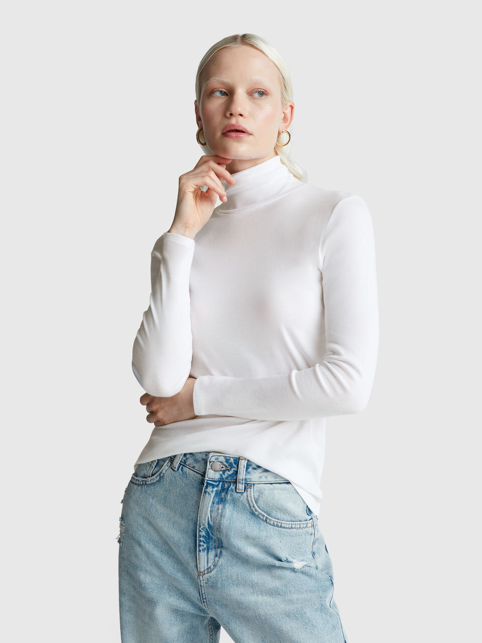 TURTLE NECK SWEATER Mujer image number null