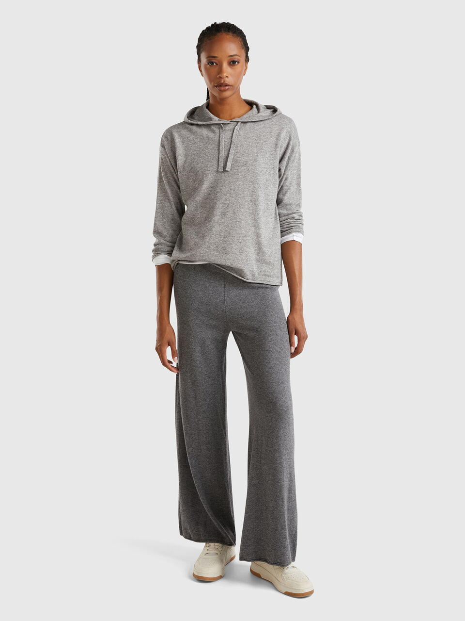 SWEATER W/HOOD Mujer image number null