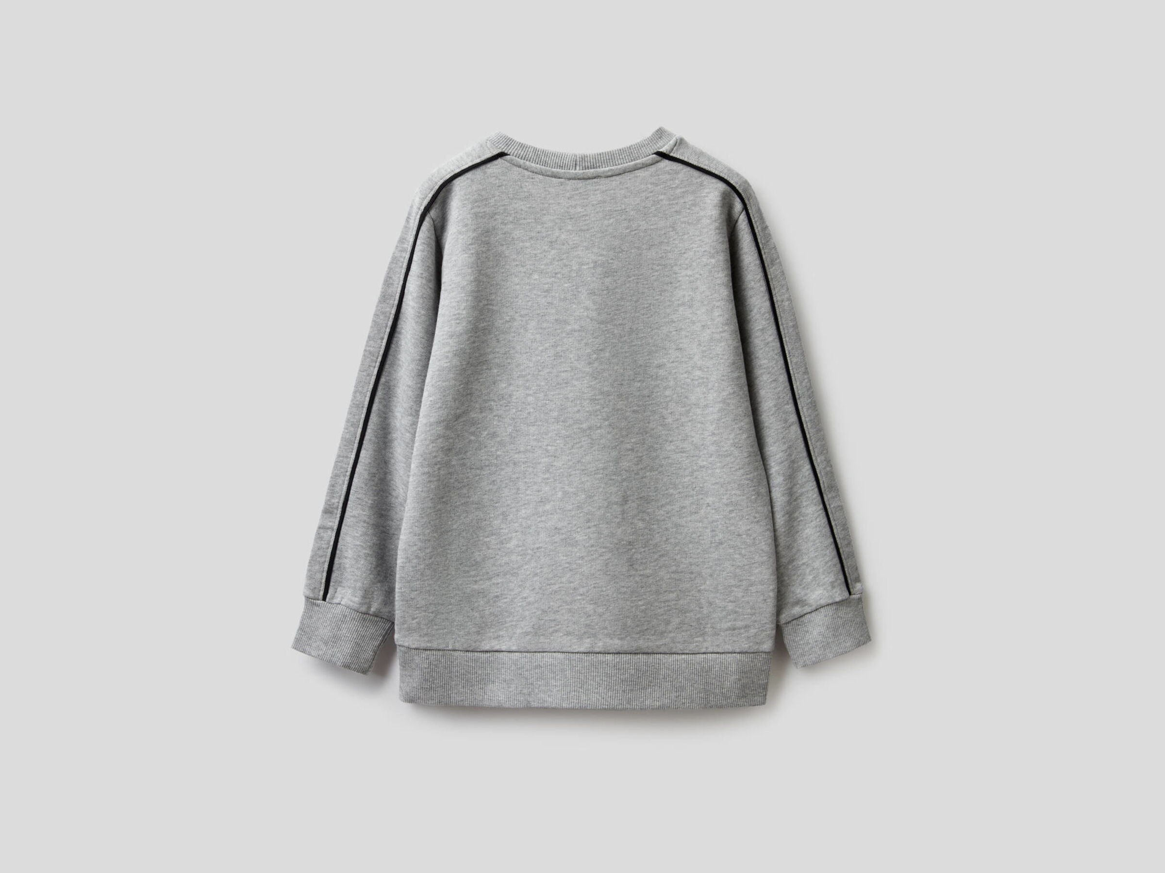 Sudadera de algodón con bolsillo frontal image number null