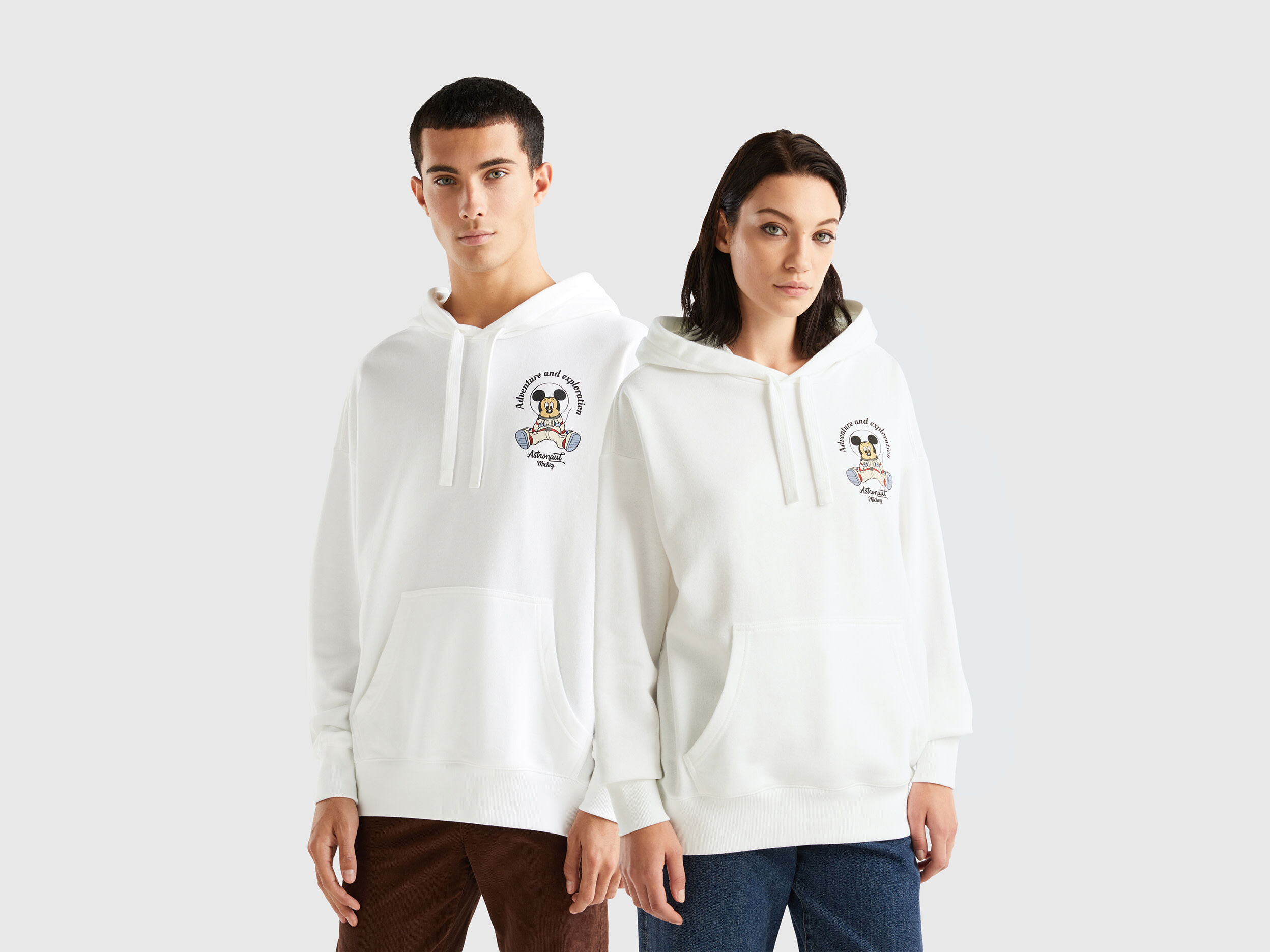 Sudadera blanca de Mickey Mouse con capucha Blanco Benetton